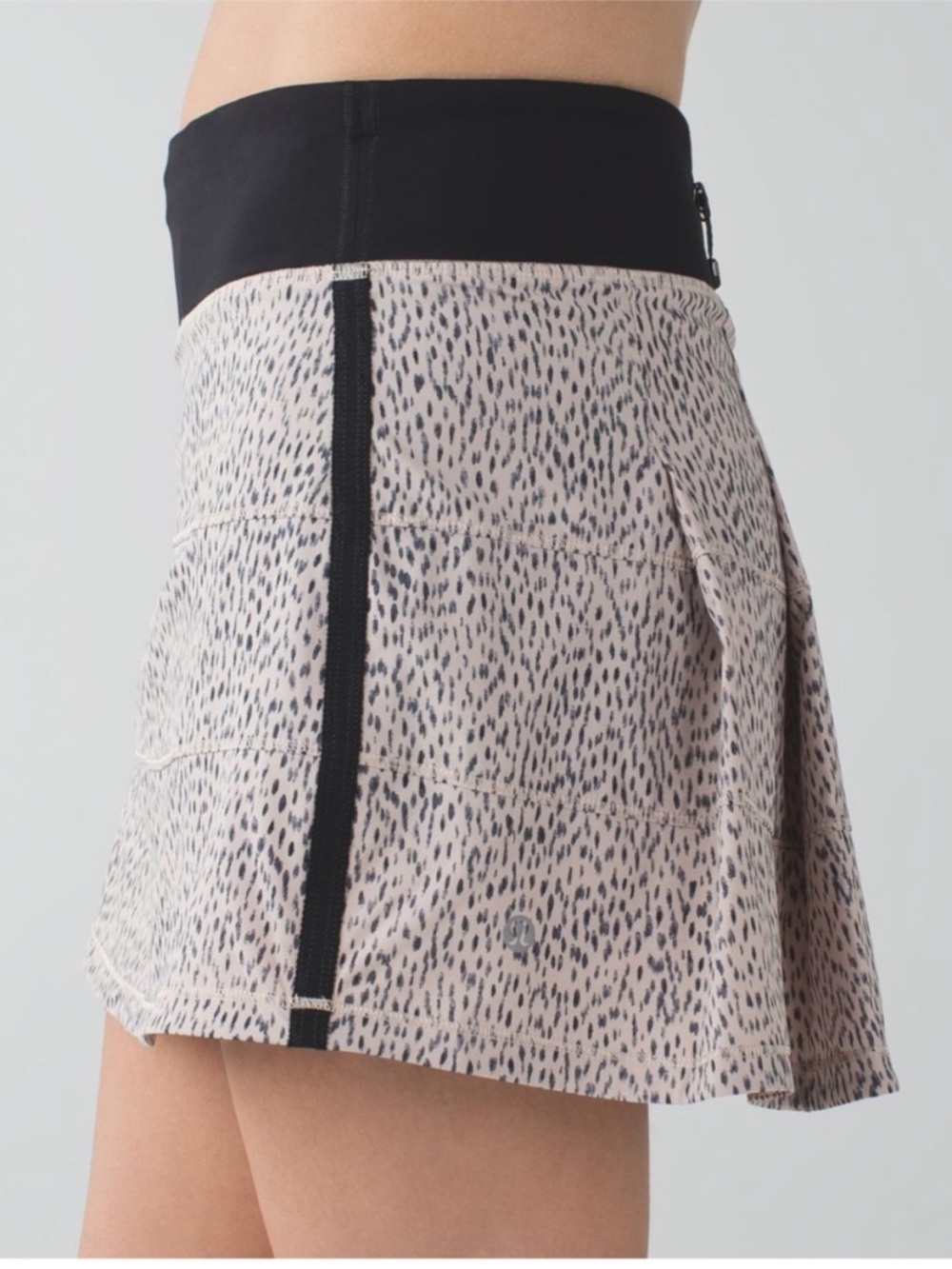 Lululemon Pace Rival II Skirt Dottie Dash Grain Size 4 Tall